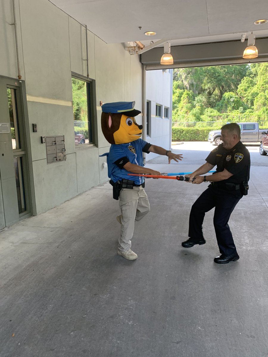 Mount Dora Police Department tweet media