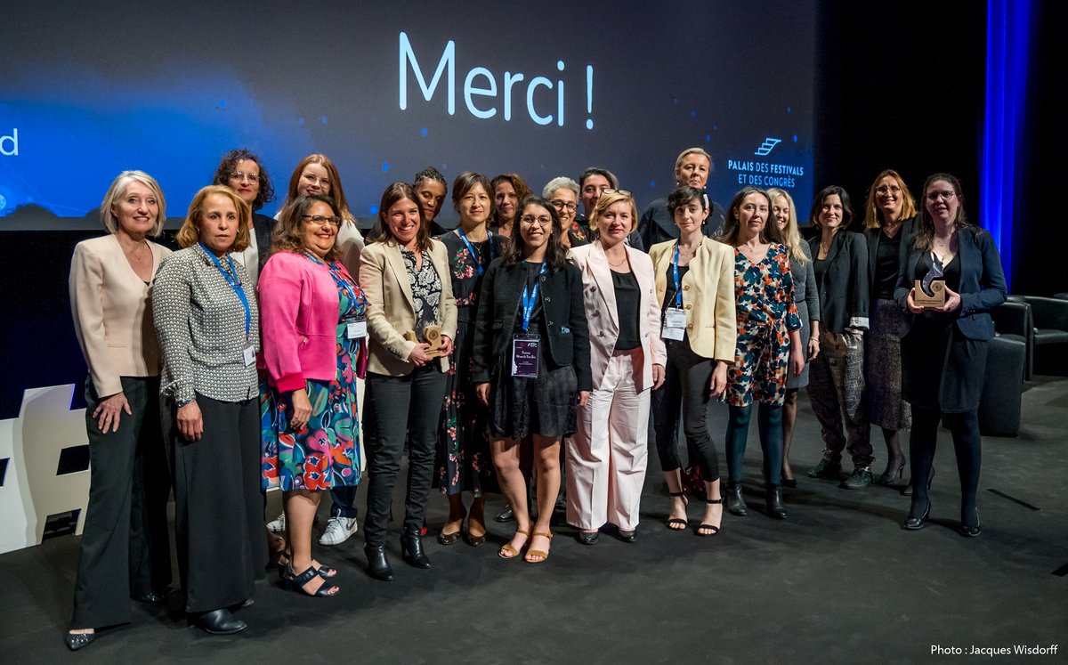 Retour sur le palmarès 2022 des trophées #WomenInTech organisés par <a href="/WhatHackers/">Women Hackers Action Tank 06 (WHAT06)</a> lors du <a href="/WAICANNES/">World AI Cannes Festival</a> et  dont j’ai le plaisir d’être dans le jury pour la 2e fois, merci et bravo <a href="/MalbrancqC/">Carole 06</a> et son équipe bit.ly/3scP85W via <a href="/MagStart/">Magazine START</a> #8marstoutelannée