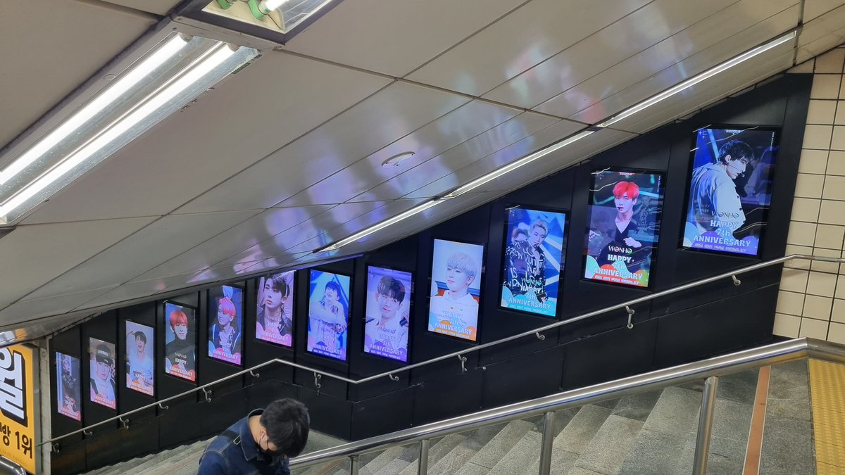 WholeHearted_WH's tweet photo. 🥰 @official__wonho 

#원호 #이호석 #WONHO #元虎
#SevenYearsWithOurWonho https://t.co/v6B2w5TTXf