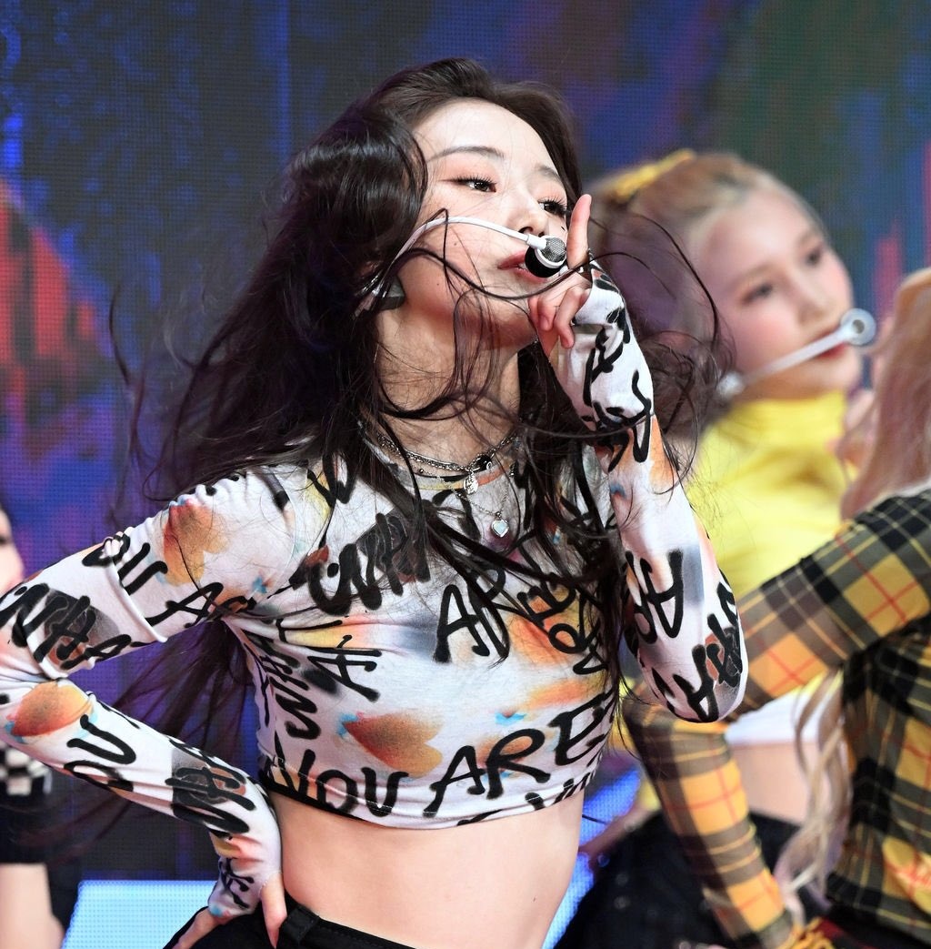 [🚨] 220505 —  BRAND REPUTATION
RT this to boost YOUNGEUN's brand reputation ranking!

케플러 서영은  #YOUNGEUN #서영은 #영은 
#Kep1er #케플러 <a href="/official_kep1er/">Kep1er</a>