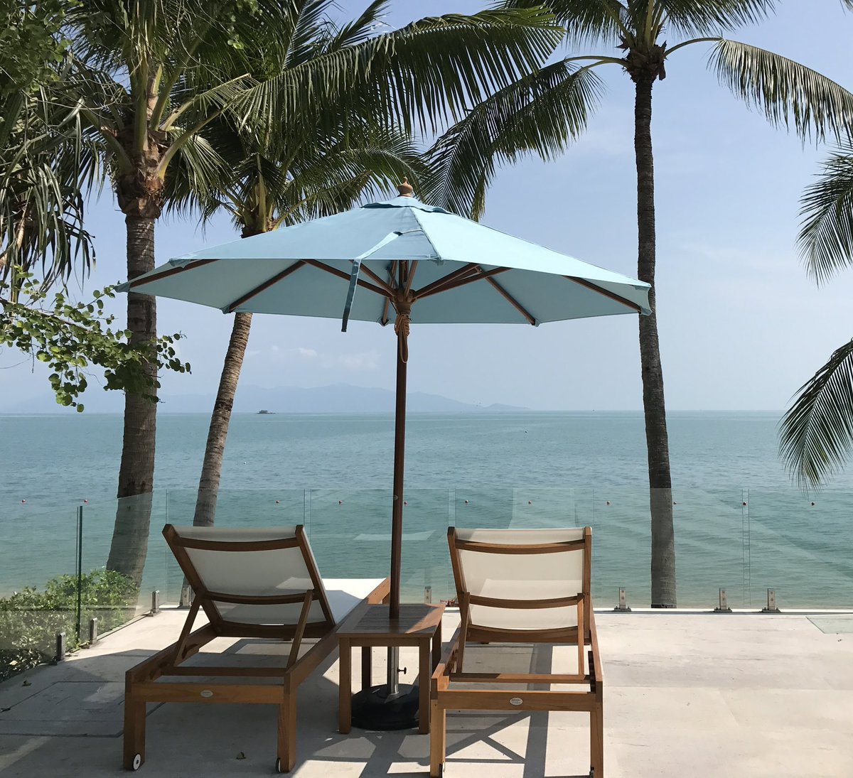 YouGottaGoTH's tweet image. เธอ ใครมีแพลนมาสมุยแนะนำให้ลองมาพักที่ celes beach front (5 ดาว) ตรงบ่อผุด รร. น่ารักมาก อยู่ติดหาด และไม่ไกลจาก cocotam’s ตอนนี้มีโปรฯ 2,999 บาท รวมอาหารเช้าสำหรับ 2 คน โคตรปัง 🔥