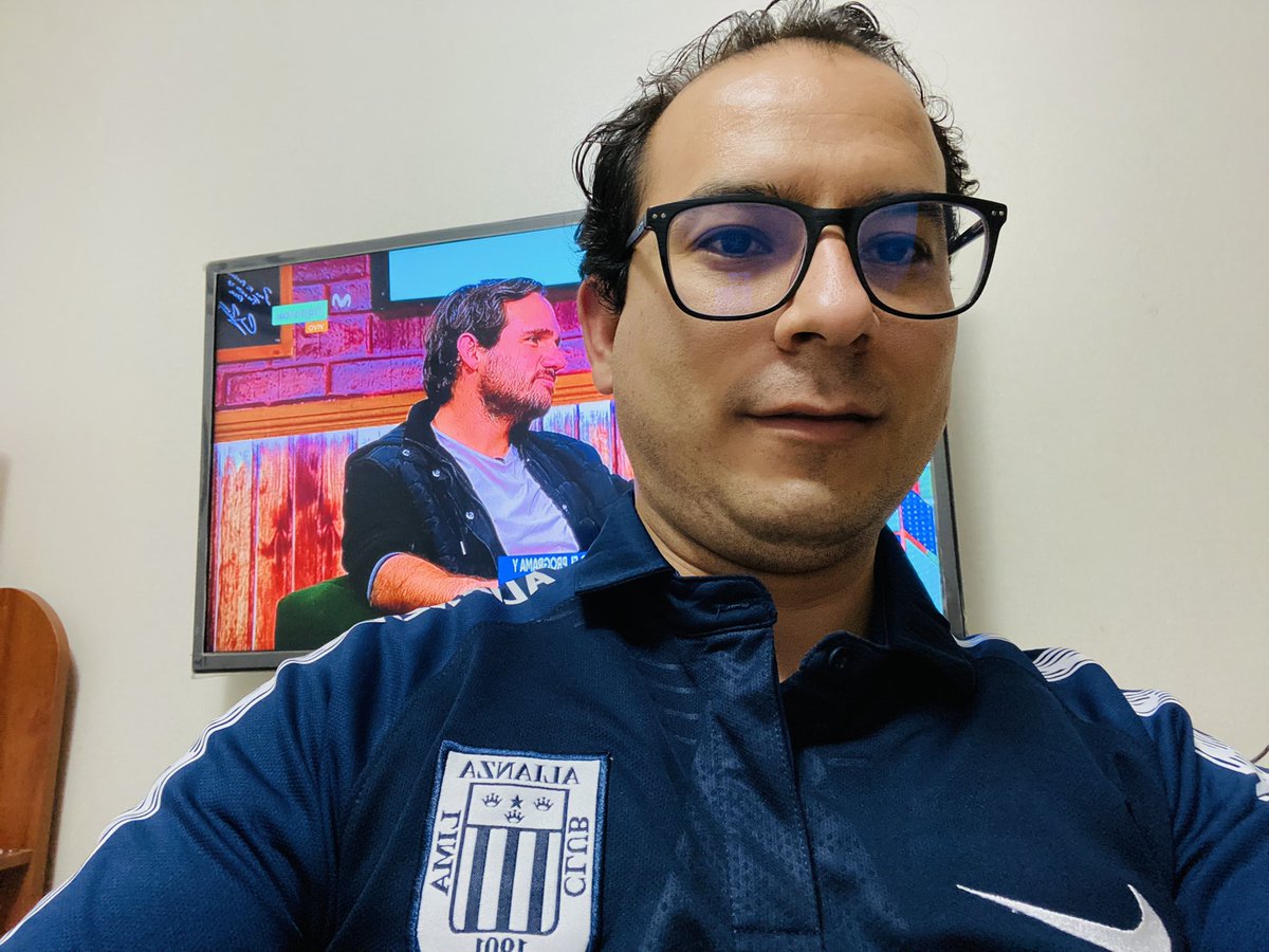 manuel_0289's tweet photo. @MovistarDeporPe #ENTRADASENALANGULO https://t.co/Qqg3pcpbDu