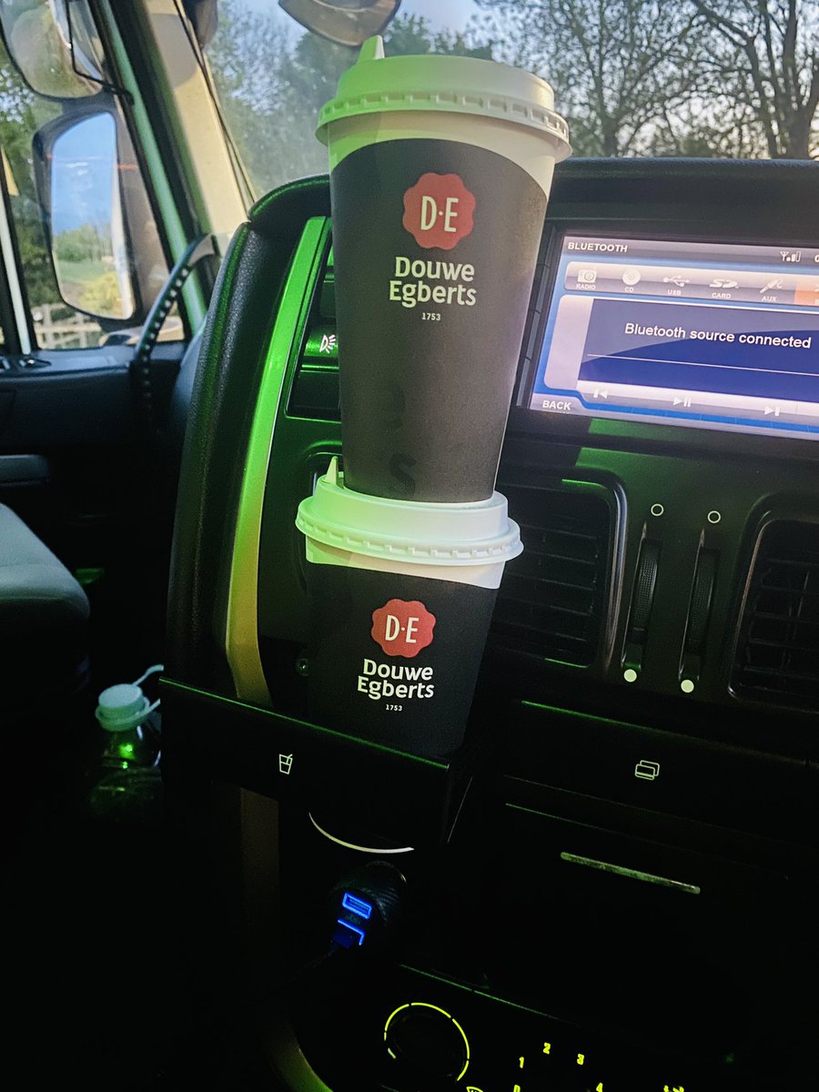 LGL_21's tweet photo. It is one of those mornings 😴 @DouweEgbertsNL #qualitycoffee #ownerdriver #truckdriverslifeline https://t.co/nOodMA2X33