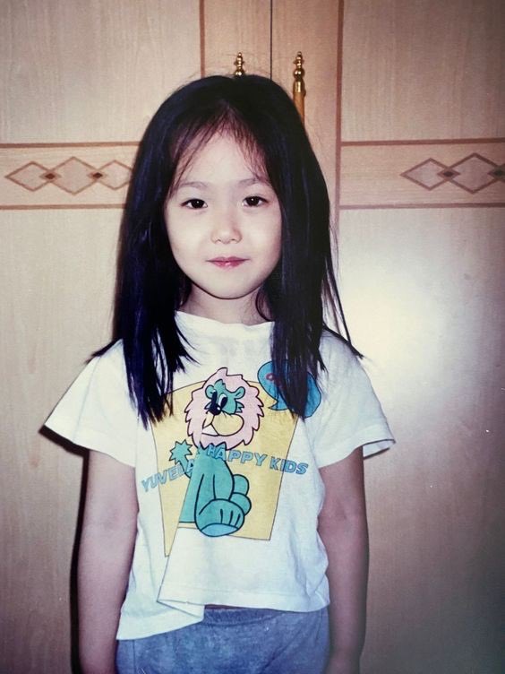 sinb_bb's tweet photo. Baby Sinb #어린이날 #신비 #sinb #viviz https://t.co/favnYNmFPn
