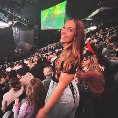 jesssween's tweet photo. #NewProfilePic https://t.co/06GcMRowkC