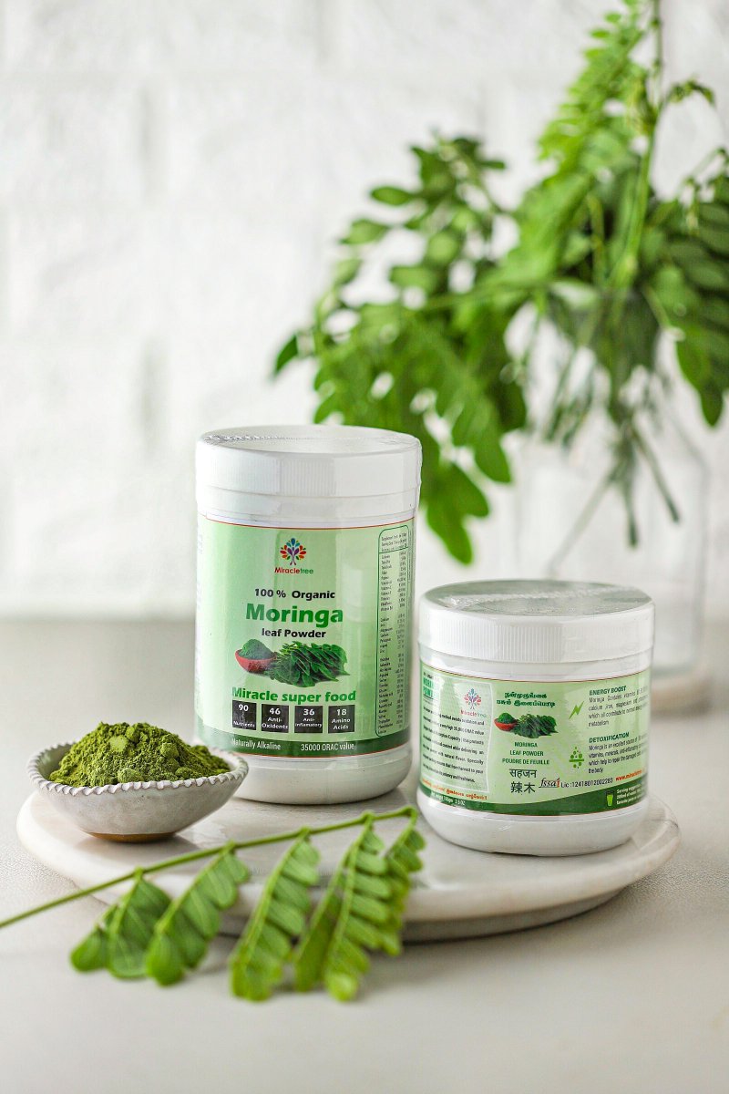 Moringa Leaf Powder
100% organic moringa leaves, dried and filtered to make a pure powder.