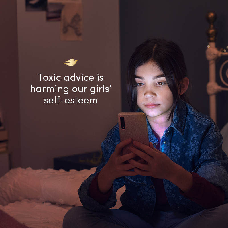 DoveCanada's tweet photo. 1 in 2 girls say toxic beauty advice on social media causes low self-esteem. Help #DetoxYourFeed with the Dove Self-Esteem Project. Build body confidence and self-esteem in young people through educational programs. #LetsChangeBeauty