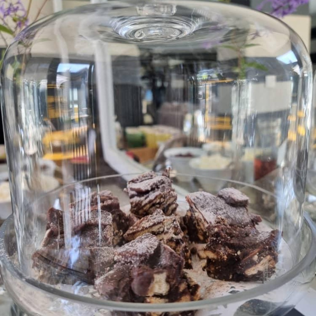 LifeLeisure1's tweet photo. Interesting wholesome, and supper yummy foods from Life and leisure!
+27 (0)21 887 0713 
20 Van Riebeeck St, Stellenbosch Central, Stellenbosch
info@lifeandleisure.co.za
https://t.co/q7TUfIX4uO
#visitstellenbosch #uberselect #directbookings #wineroute #bestaccommodationunderR1000 https://t.co/nkKwkptN4L