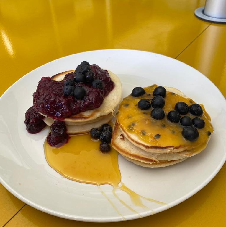 LifeLeisure1's tweet photo. Interesting wholesome, and supper yummy foods from Life and leisure!
+27 (0)21 887 0713 
20 Van Riebeeck St, Stellenbosch Central, Stellenbosch
info@lifeandleisure.co.za
https://t.co/q7TUfIX4uO
#visitstellenbosch #uberselect #directbookings #wineroute #bestaccommodationunderR1000 https://t.co/nkKwkptN4L