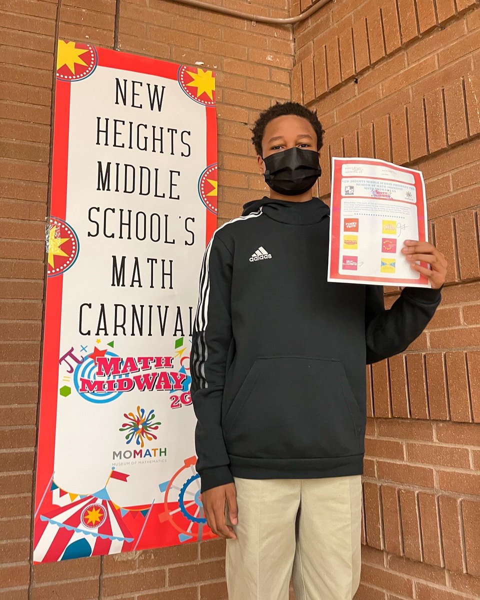 newheightsms's tweet photo. Step right up! Our scholars enjoyed our #MoMath Carnival featuring a visit by the @momath1 #MathMidway2Go exhibits! Special thanks to the @newheightsms PTA, teachers, and staff for making this happen! 🎡 🎪 🧮 #ChooseNewHeights722 #LoveMath #Math #CSD17 @nyc_district_17 @SheneanL https://t.co/CNkWHdIlzT
