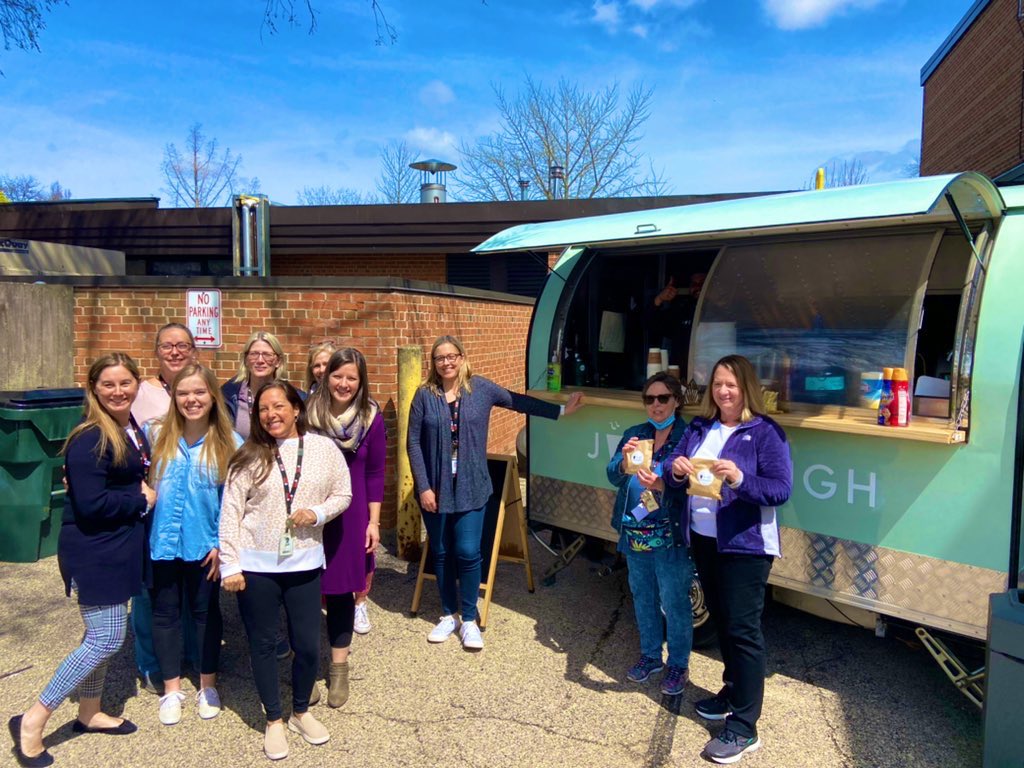 Our #TeacherAppreciationWeek2022 continues! Thank you so much to Mrs. Katie Matthews for this delightful afternoon surprise from <a href="/joendoughco/">joe + dough</a> 🙌🏻 The smiles from our <a href="/GroveAve220/">Grove Avenue Elementary</a> staff members say it all! Grateful for sunshine, blue skies, donuts, and coffee… 🍩☕️♥️