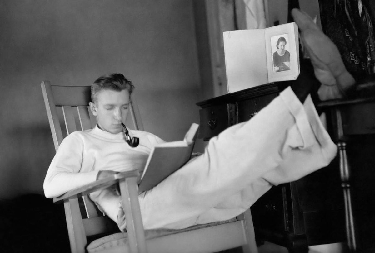 What would be your ideal pipe smoking spot? For me, it would have to be in a study or library in an old English home, or by the hearth of a fireplace in the same type of home.