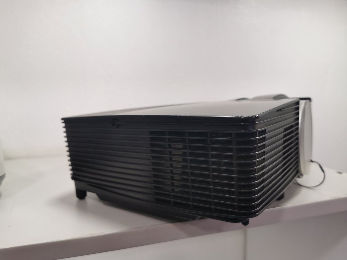 Techmar65's tweet image. What a game
with all the Gashumba saga 
the Madrid game was all wawo
Benzema has much proven also
pep without champions league coz of Messi absence🤔
watch the best matches with every one on a clear project 
buy your own from as low as 650,000/=