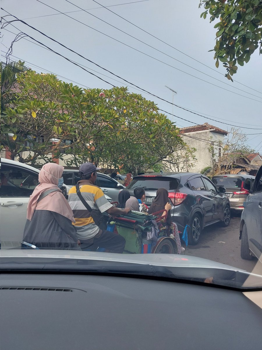 dadan.blur tweet media