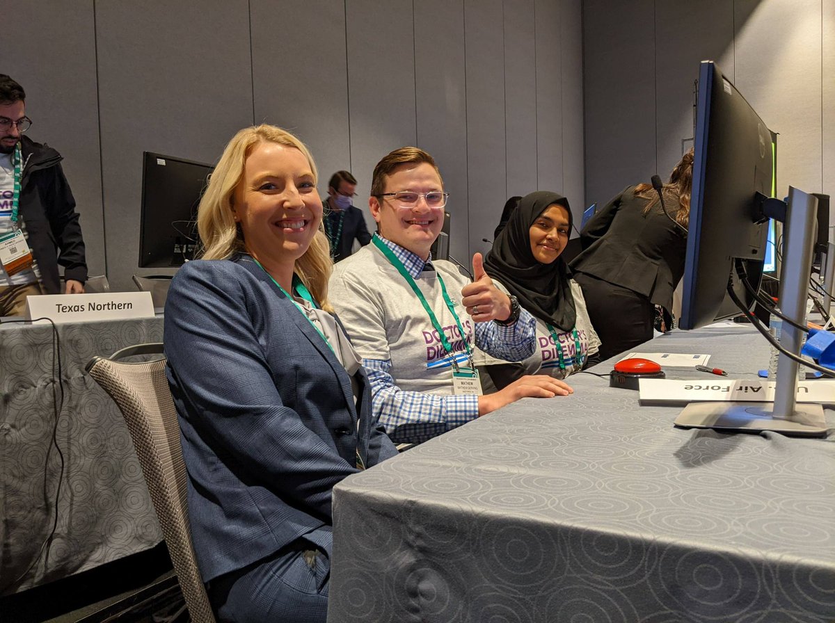 Dinner and Doctor’s Dilemma in Chicago at #IM2022