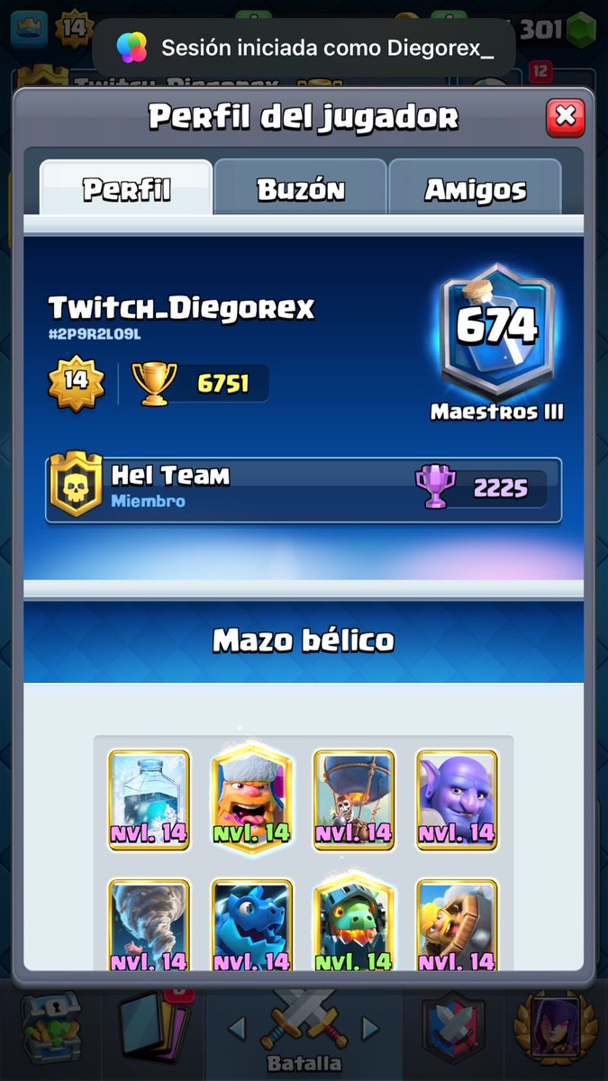 Aca un random intentando quedar top 1000 , me pasan sus link (tengo pocos amigos en el clash) ❤️