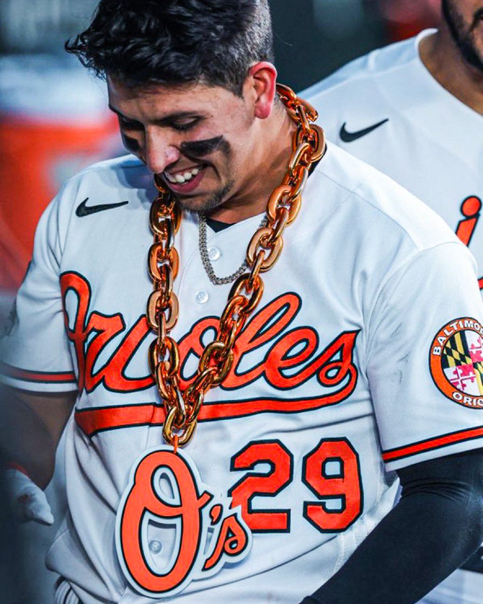 sn_mlb's tweet photo. The Orioles have a home run chain 💥 https://t.co/gAnv6CFzK7
