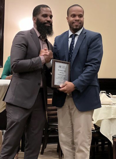 PrenticeDscott's tweet photo. What a year of growth! Thank you @wardellhunterED & @apsupdate for the opportunity to learn and grow. #APSLeadershipDevelopment https://t.co/nMmxWXVo8E