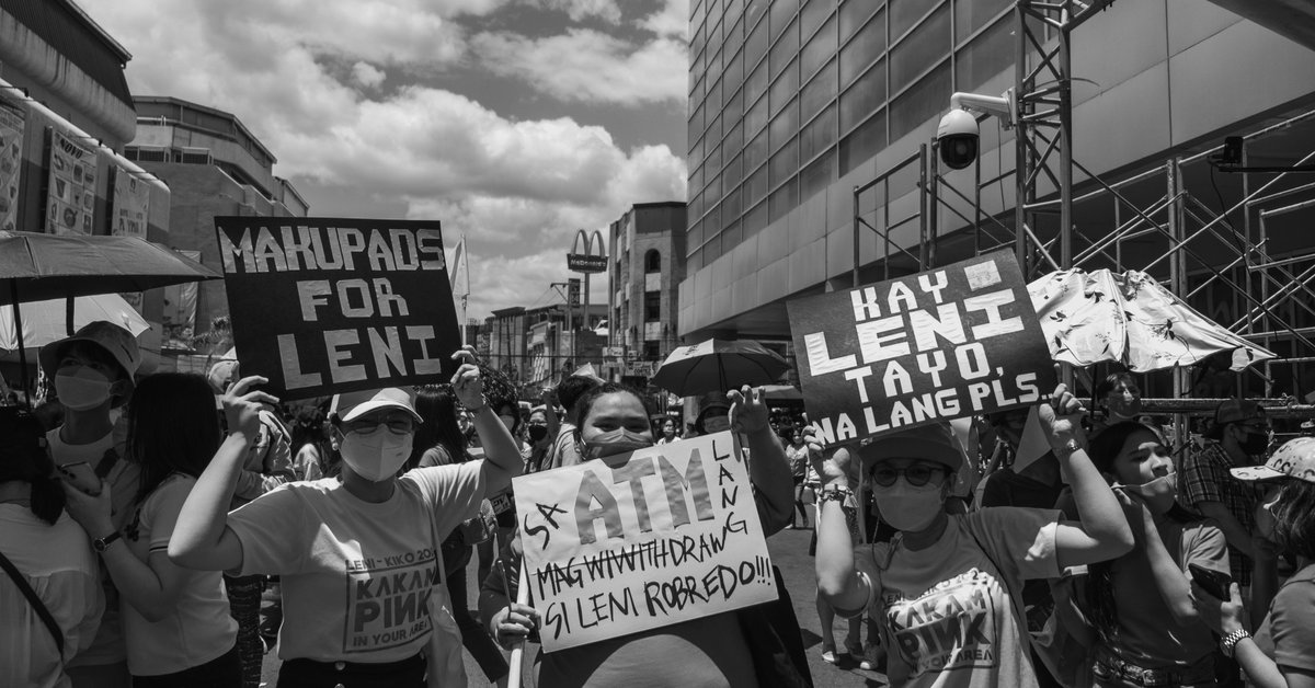 theAnxiousKid13's tweet photo. I like photography and im grateful to be able to capture such special moments. Im sharing sum of my favorite photos from the protest in April. It was heartening to see so many people fighting for the country and supporting deserving candidates
#dotvibesonly #dotdotcreatures #CNFT https://t.co/StdpEAAvru