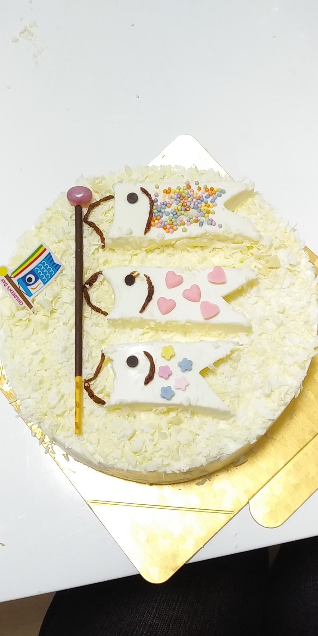 カレーバーピリピリ おはようございます こどもの日ですね 娘と鯉のぼりのレアチーズケーキ作りました カレーは入ってませんww さて本日はランチ営業します イートインではお子様ジュースサービスします 店舗 Amp デリバリーお待ちしております カレー カレーバーピリピリ おはようございます こどもの日ですね 娘と鯉のぼりのレアチーズケーキ作りました カレーは入ってませんww さて本日はランチ営業します イートインではお子様ジュースサービスします 店舗 Amp デリバリーお待ちしております カレー