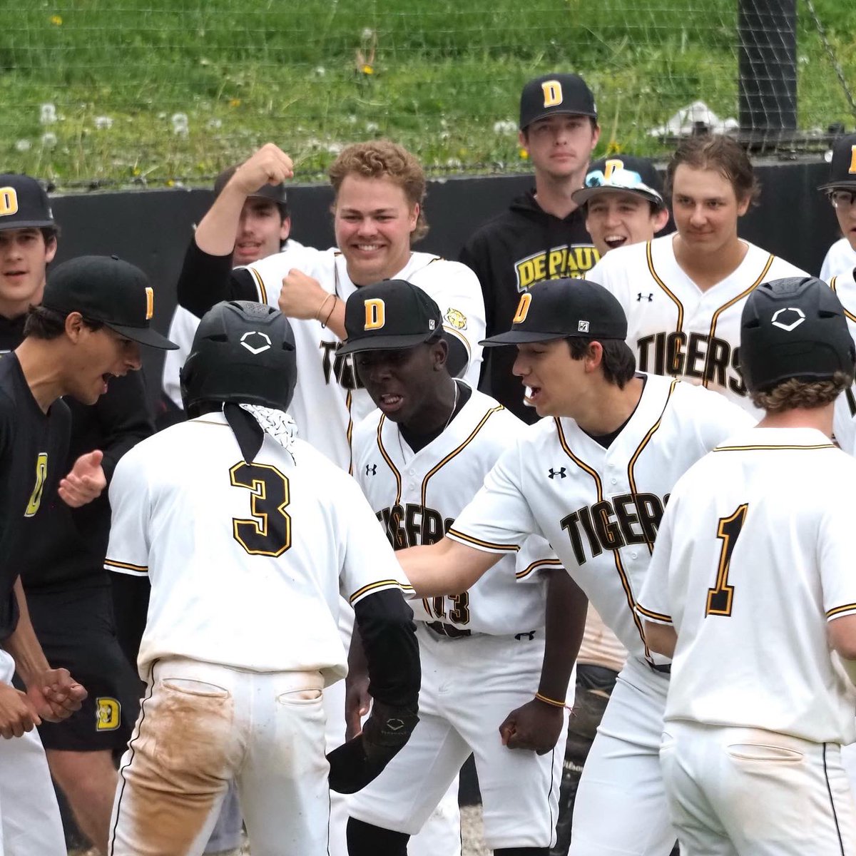 Results from this afternoon’s DePauw vs Wabash Doubleheader:

⚾️ The <a href="/DePauwBaseball/">DePauw Baseball</a> team swept the Little Giants at home! The Tigers won by the scores of 6-5, 5-4
#TeamDePauw #d3baseball