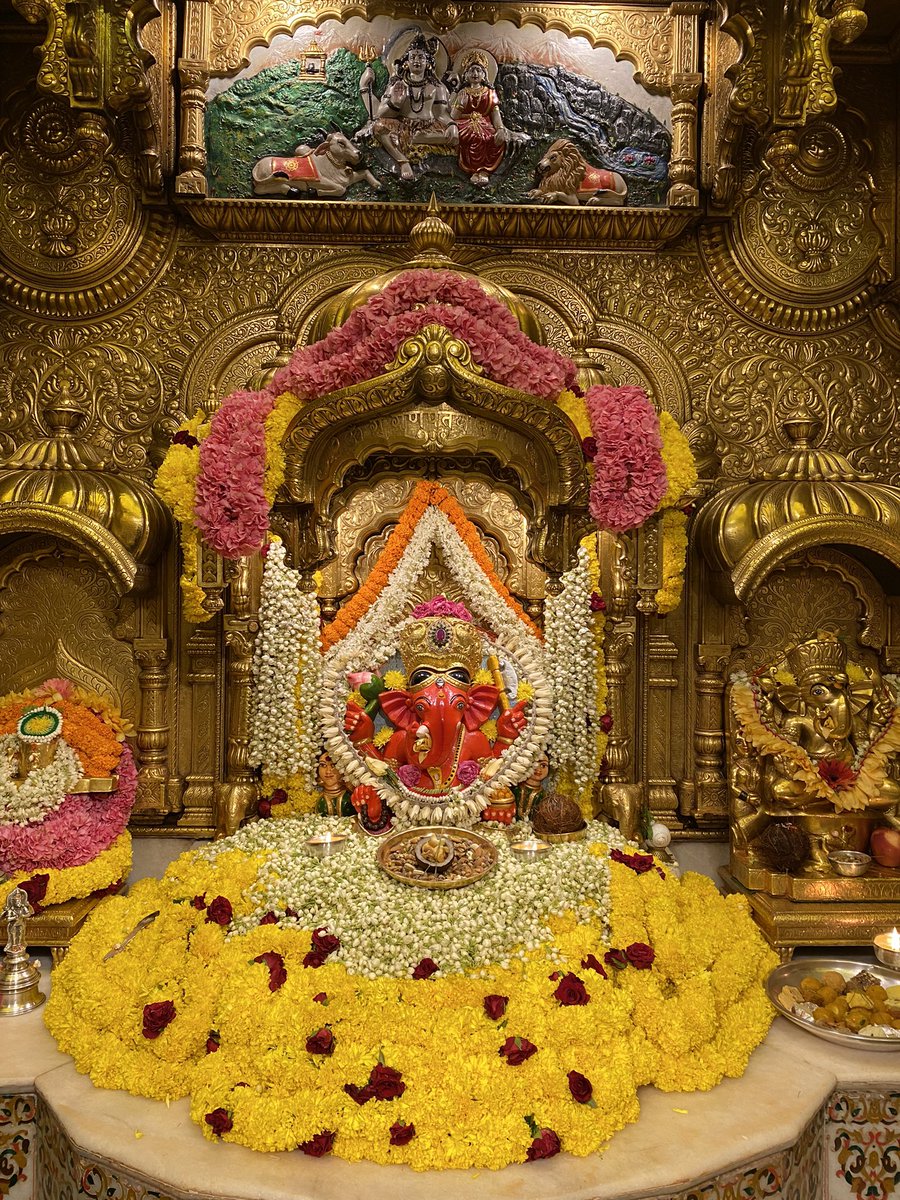 SVTMumbai's tweet photo. 🙏गणपती बाप्पा मोरया 🌺मंगलमूर्ती मोरया 🙏०५/०५/२०२२ https://t.co/mVi1sBojfK