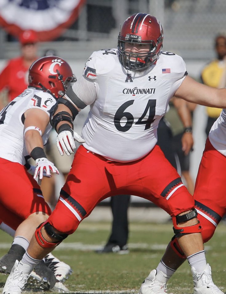 Robby Martin tweet media