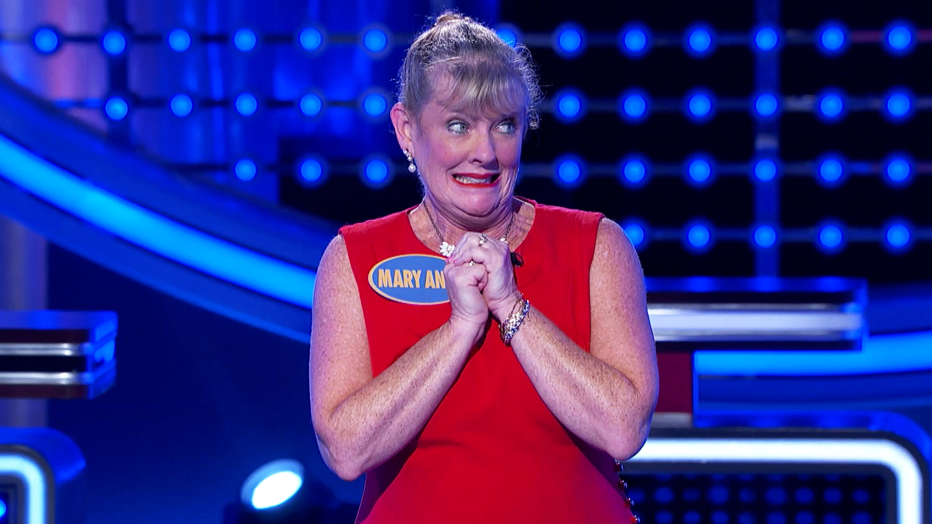 Family Feud on Twitter: "Courtney gets EVERY #1 answer. 🥴🥴🥴 Will her