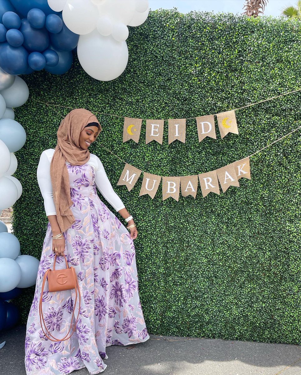 ManarHarran's tweet photo. 🏆 Muslim Met . . . &amp; guess who won 

✨ كل سنة وإنتو طيبين يا حلوين ✨ https://t.co/onU8mGE32U