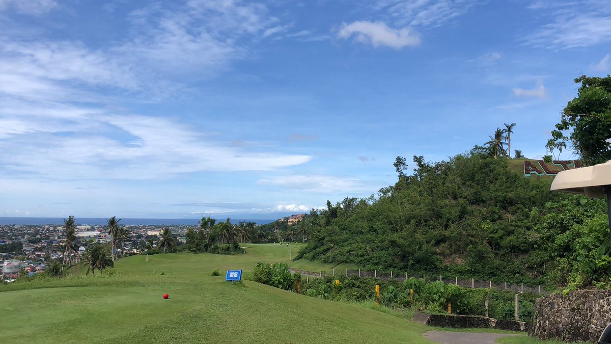 ate_yukaka's tweet photo. 台風以降はじめてのアルタビスタ⛳️☺️✨
木とかだいぶスッキリしてるけど、楽しんできます🏌️‍♀️💓 https://t.co/SWkTOoxbYJ