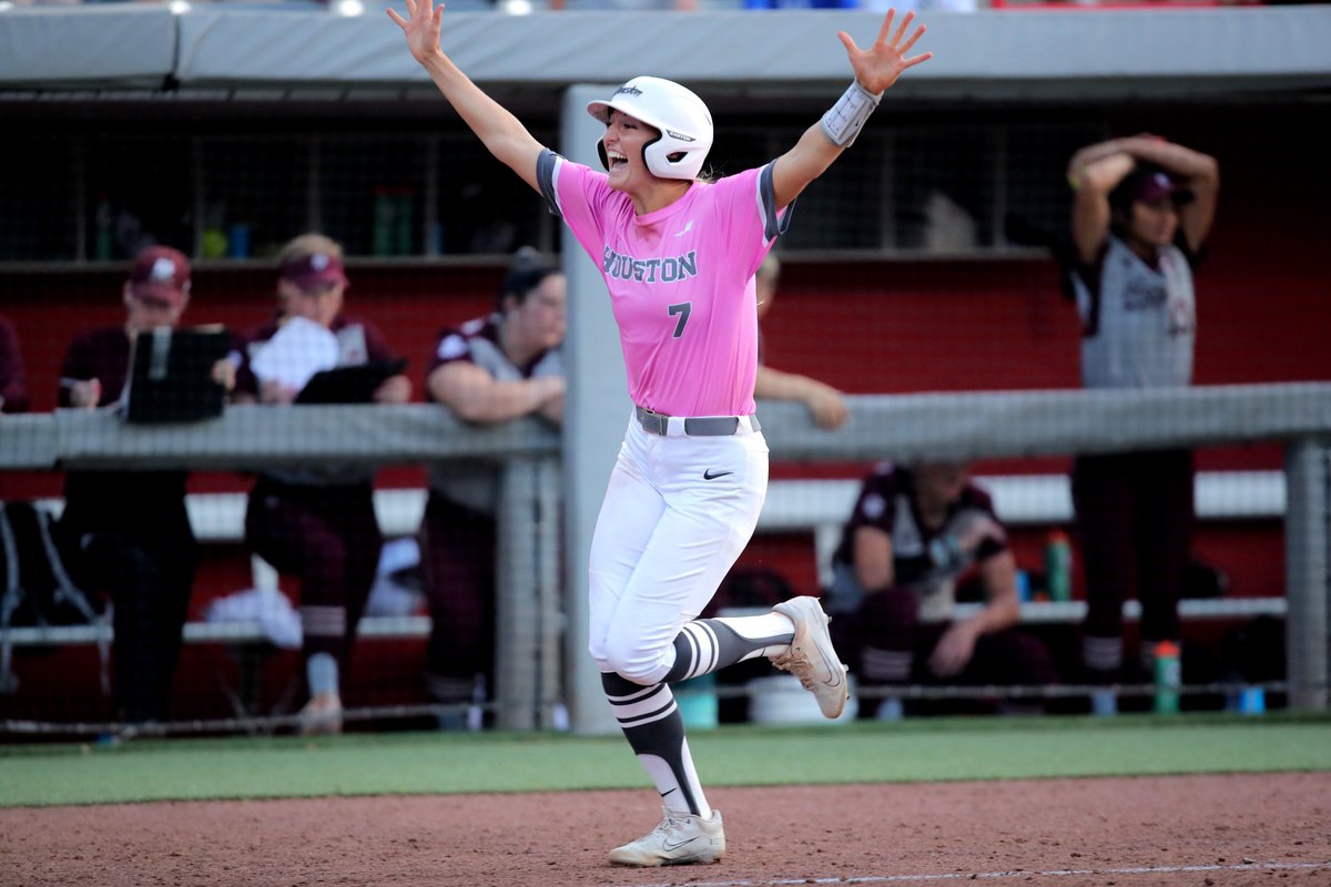Houston Softball tweet media