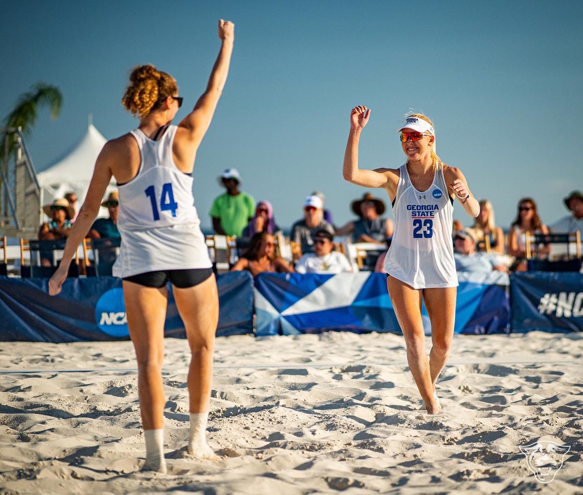 GSU_BeachVB's tweet photo. 𝙎𝙩𝙞𝙡𝙡 𝙝𝙚𝙧𝙚 🔥

No. 10 seed GSU knocks off No. 7 seed Grand Canyon to advance in the NCAA Championship 

#OurCity https://t.co/dzmQG1vK6r