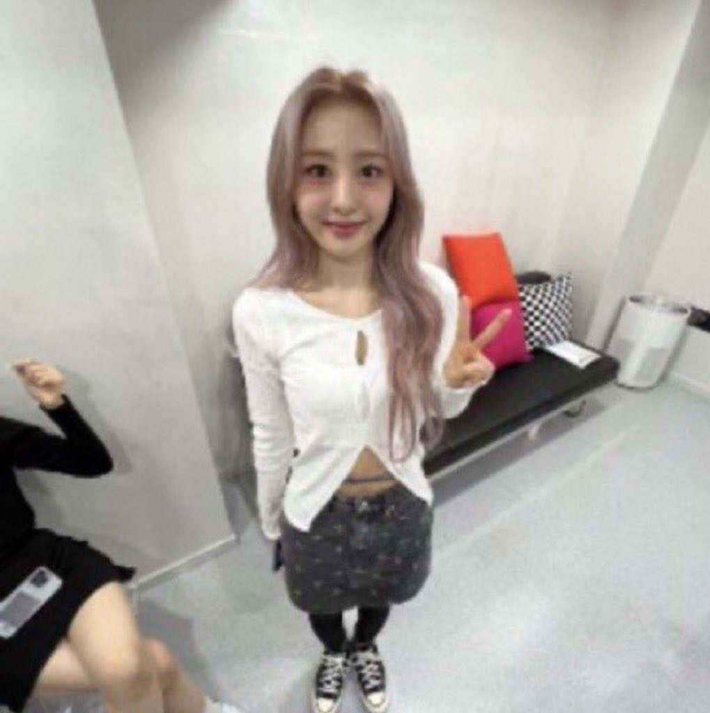 thatchoerry's tweet image. interact with this if i can follow you on my priv