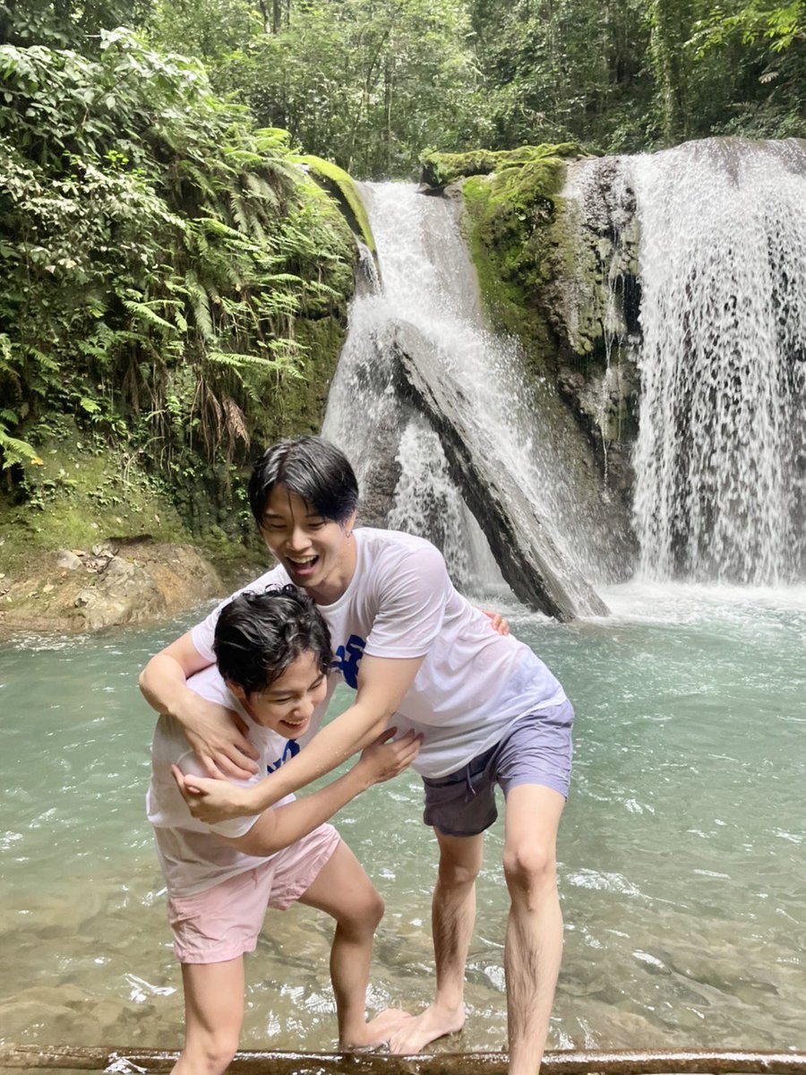 pxyinwar's tweet photo. -HAPPY ANNIVERSARY 2 YEAR-

•ครบรอบ2ปีแล้วอยากบอกว่าขอบคุณที่เราอยู่ด้วยกันมาจนถึงทุกวันนี้เราผ่านอะไรด้วยกันมาเยอะมากจริงๆขอบคุณที่ไม่ไปไหนขอบคุณที่อยู่ข้างๆกัน รักกันไปนานๆเลยนะ 🫶🏻✨•

 #2ขวบหมูยอของหยิ่นวอร์  #yinyin__anw #warwanarat #หยิ่นวอร์ https://t.co/Fjcg8UEQUd