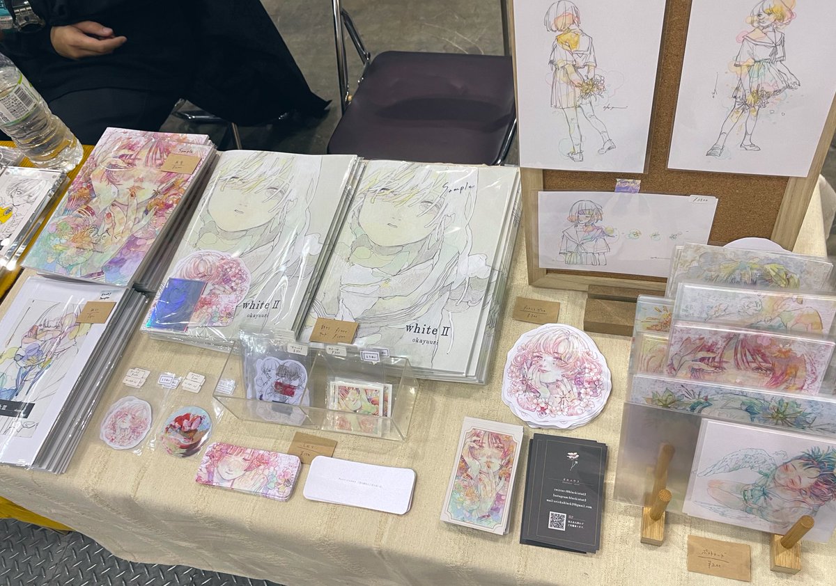設営完了しました!
COMITIA140【E-04a】にてお待ちしてます〜!💐 