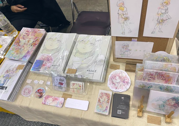 設営完了しました!
COMITIA140【E-04a】にてお待ちしてます〜!💐 