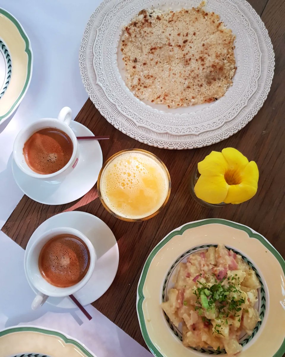 Merienditas y desayunos en algunos de mis lugares favoritos en Asunción 😋☕️💓💛 mucho, muuucho café siempre 😍

(Por si a alguien  le sirva 🥰) sin reviews porque obvio, no soy experta 😅

1. La provista (brunch nacional LO MAXIMO):