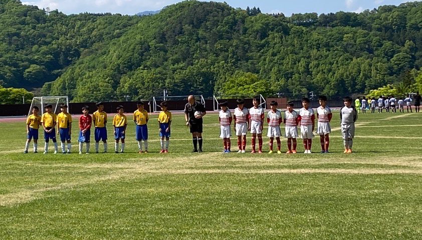 FC21971499's tweet photo. 5月3日～4日に行われたやまびこカップU12は惜しくも準優勝で幕を閉じました⚽️
選手たちの成長を数多く感じることができた大会となりました😆
対戦チームのみなさん、大会運営の方々、ありがとうございました！
 #fcヴァリエ都留 
 #やまびこカップ 
 #アミーゴスfc 
 #山梨jr 
 #北杜USSS https://t.co/AjGm4wISUa