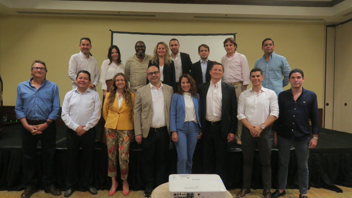 MarHuerFig's tweet photo. Green Center Capital y Siemens Energy lanzan en Costa Rica el Ecosistema Verde con Acento, Biomitech, Colbits, Geostudio, Itaca, NY Bay Capital, Pi Energy, Rennorgy, Tavi, Quantil. El caso de éxito Barbados! Vamos Verde!!!💚 https://t.co/Wa2MD741KE