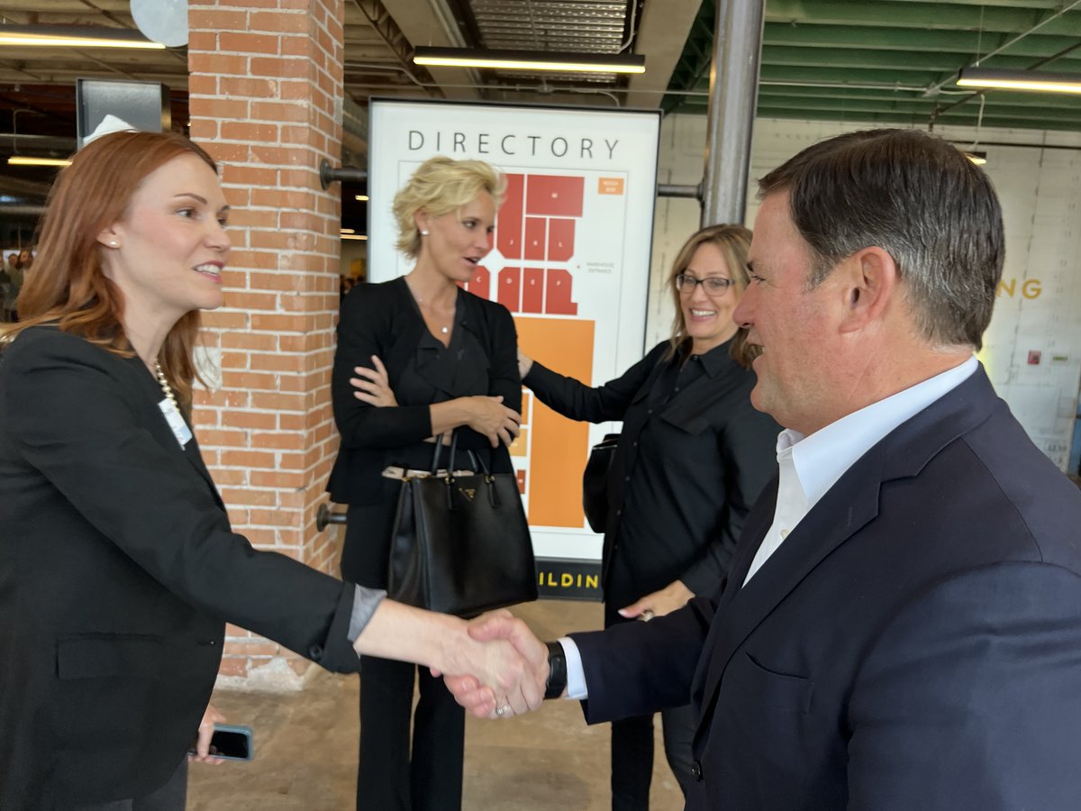 Doug Ducey tweet media