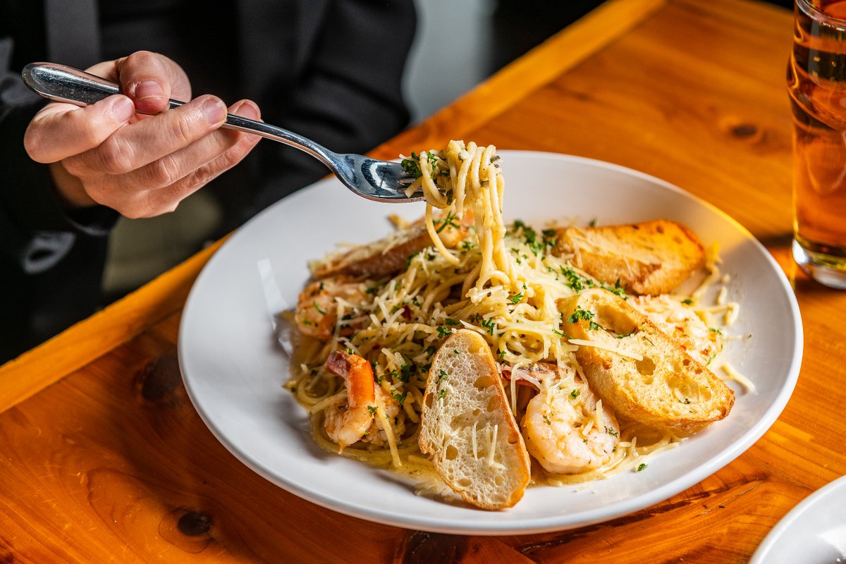 Come on and twist, Yeah, baby, twist.