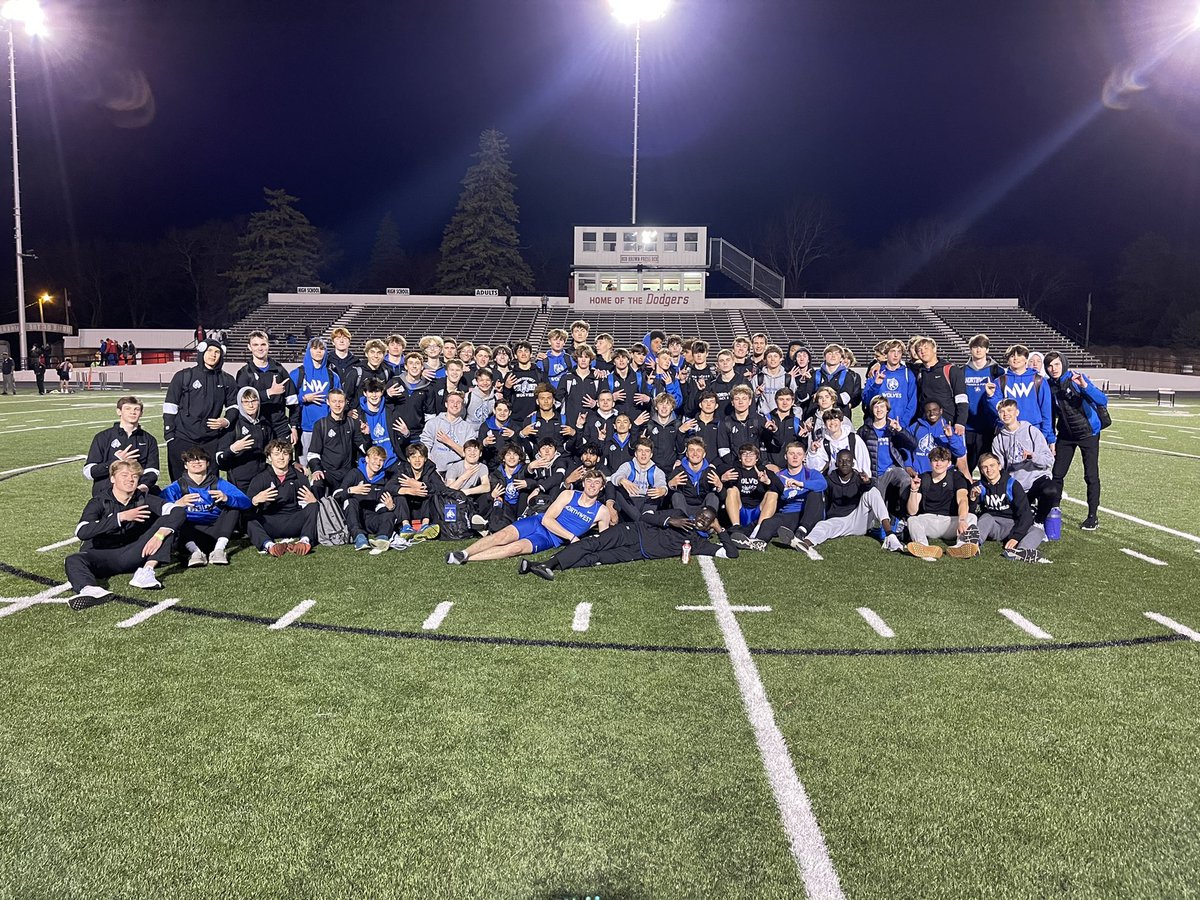 How ‘bout them WOLVES 🐺.  2022 CIML Iowa Conference Champs! 🏆