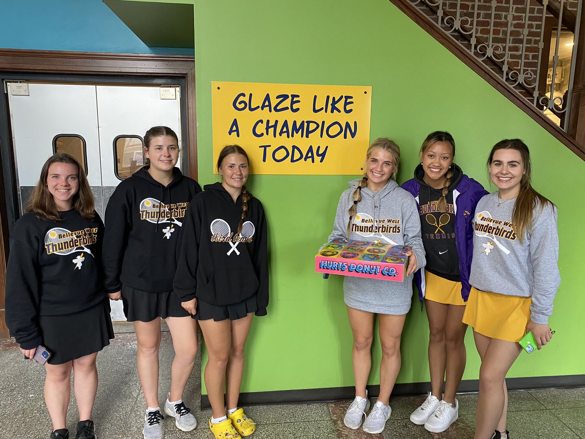 Successful week for Thunderbird Tennis! 
4/29 : Triangular WIN vs BE and LNE             5/3 : Dual WIN vs Central                              5/4 : SENIOR NIGHT WIN vs BE                  Great job girls!!