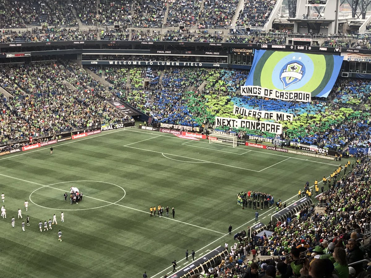 bcondotta's tweet image. Soccering tonight.