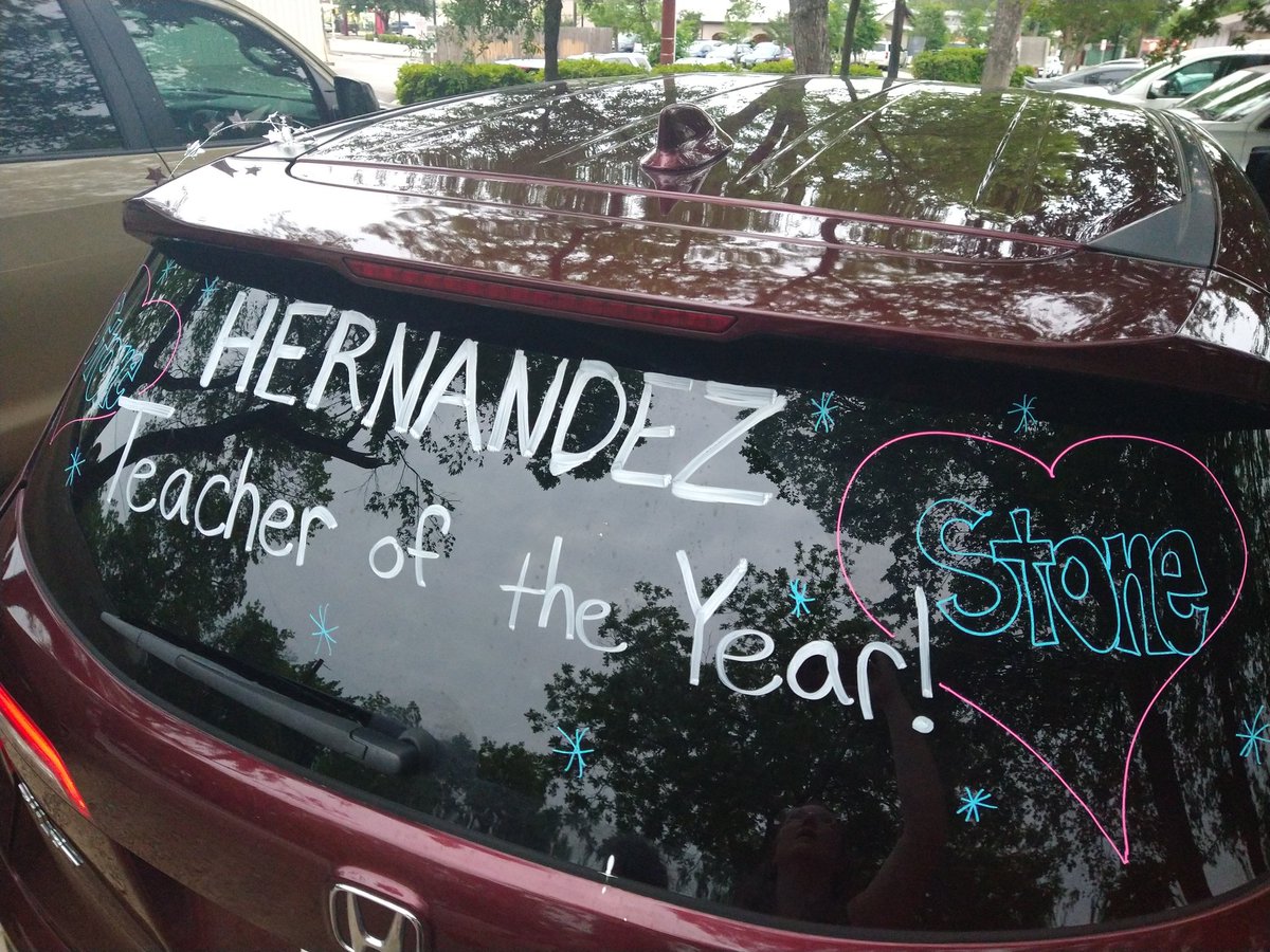 Hernandez Reading Heroes tweet media