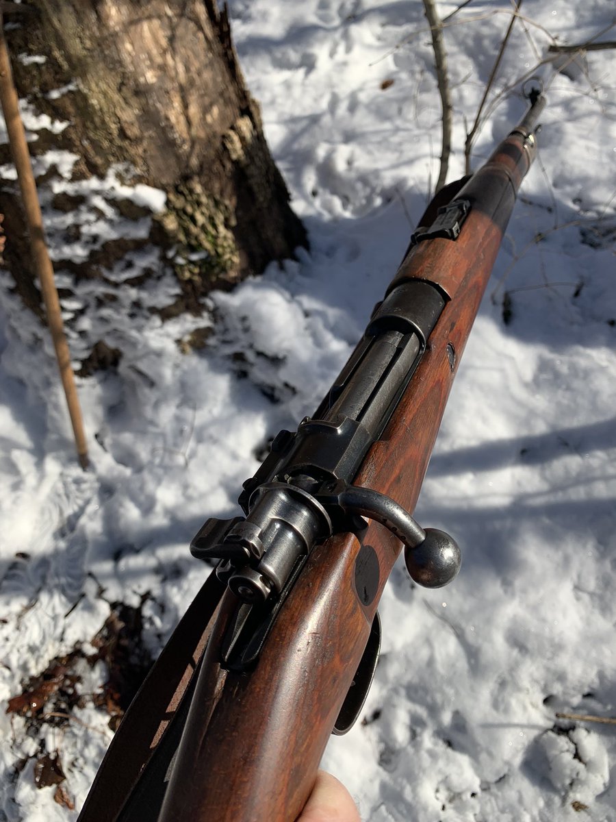OldMauserMan's tweet photo. The G.33/40 short rifle. Built primarily for mountain troops and paratroopers, the massive muzzle blast and significant recoil made them something less than a favorite of those to whom they were issued. #mauser #g3340 #gebirgsjäger #rifle https://t.co/729Frm3Sk9