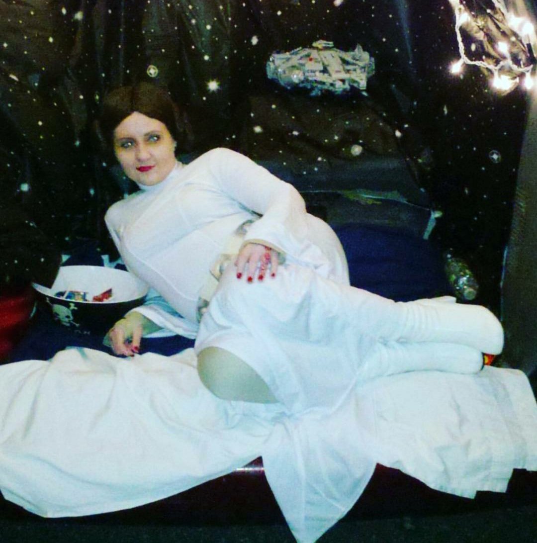 diana_doing's tweet photo. This is how to do #StarWarsDay2022 #maythefourthbewithyou https://t.co/sXmIqqUdg3