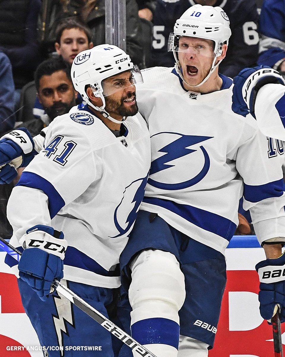 SportsCenter's tweet photo. The @TBLightning now have a 16-game winning streak after a playoff loss. 

This is the longest such streak in #StanleyCup playoff history 😳 https://t.co/1SfYmQySLa