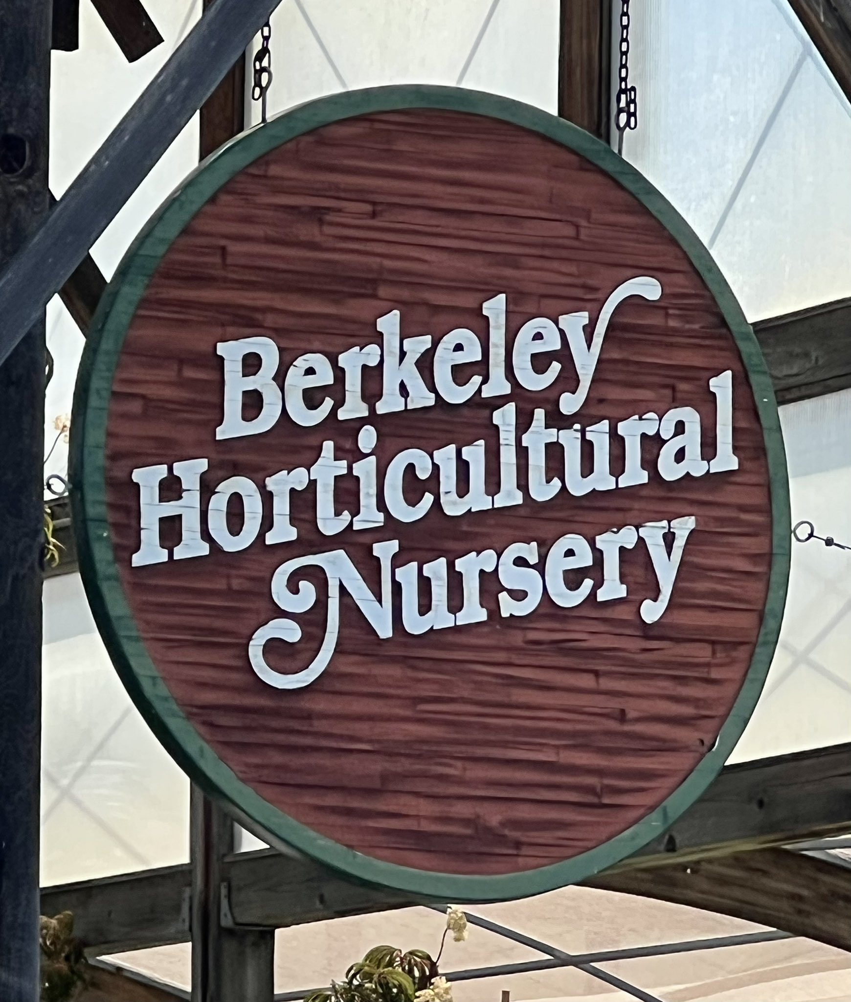 Broken Compass Bluegrass (BrokenBluegrass) / Twitter