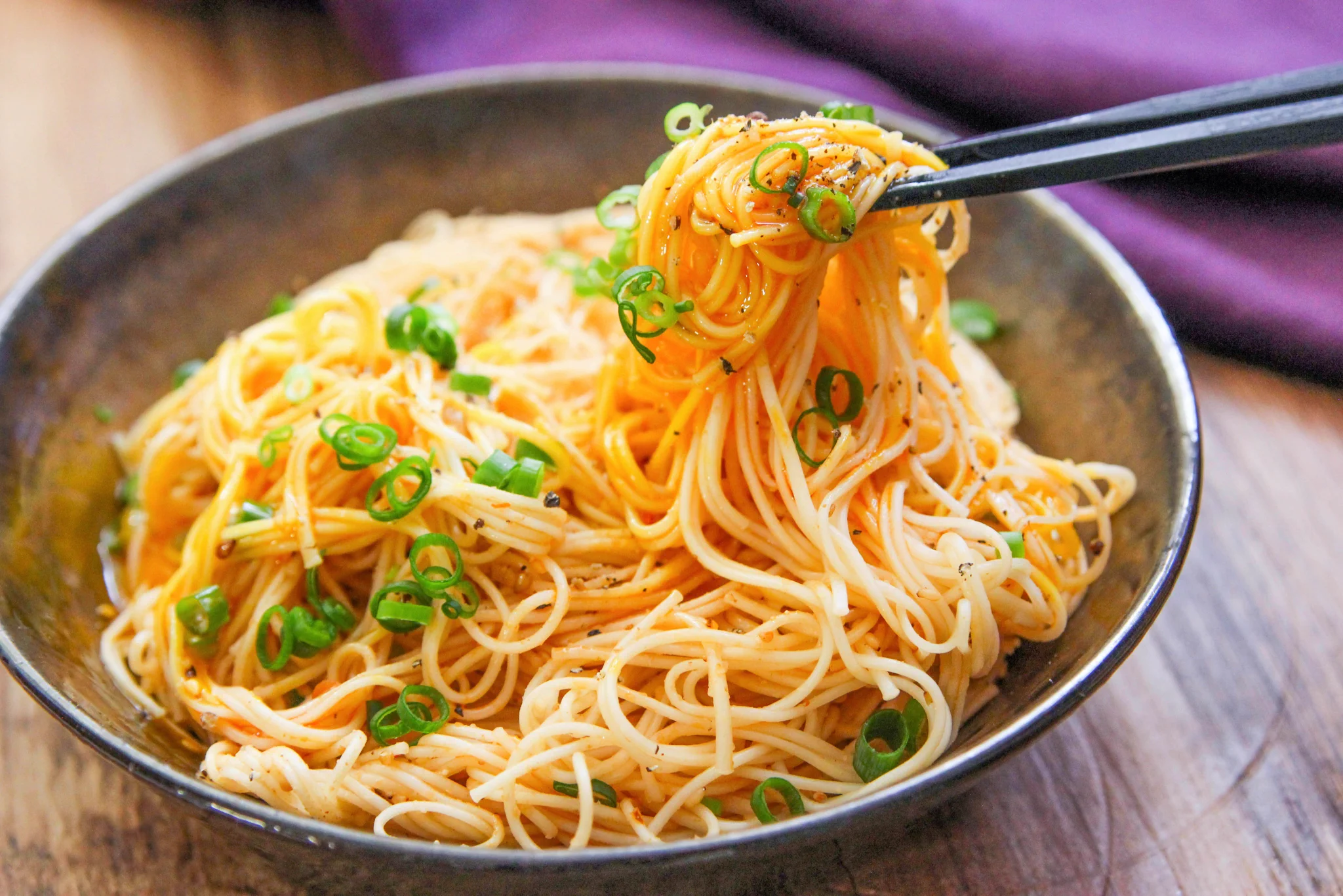 一口食べたらお箸が止まらなくなっちゃう美味しさ？！汁なし担々麺風、素麺レシピ！